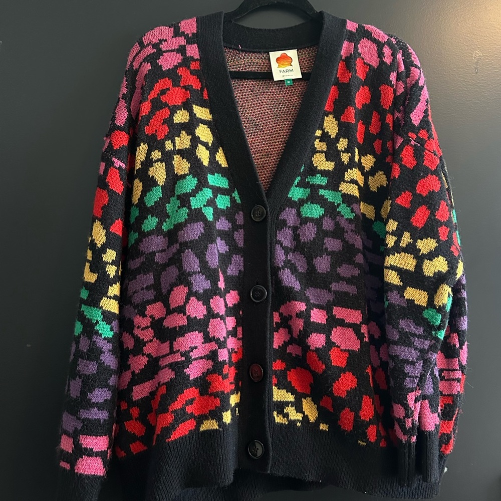 I love this sweater! It will be a great addition to anyone’s closet.
